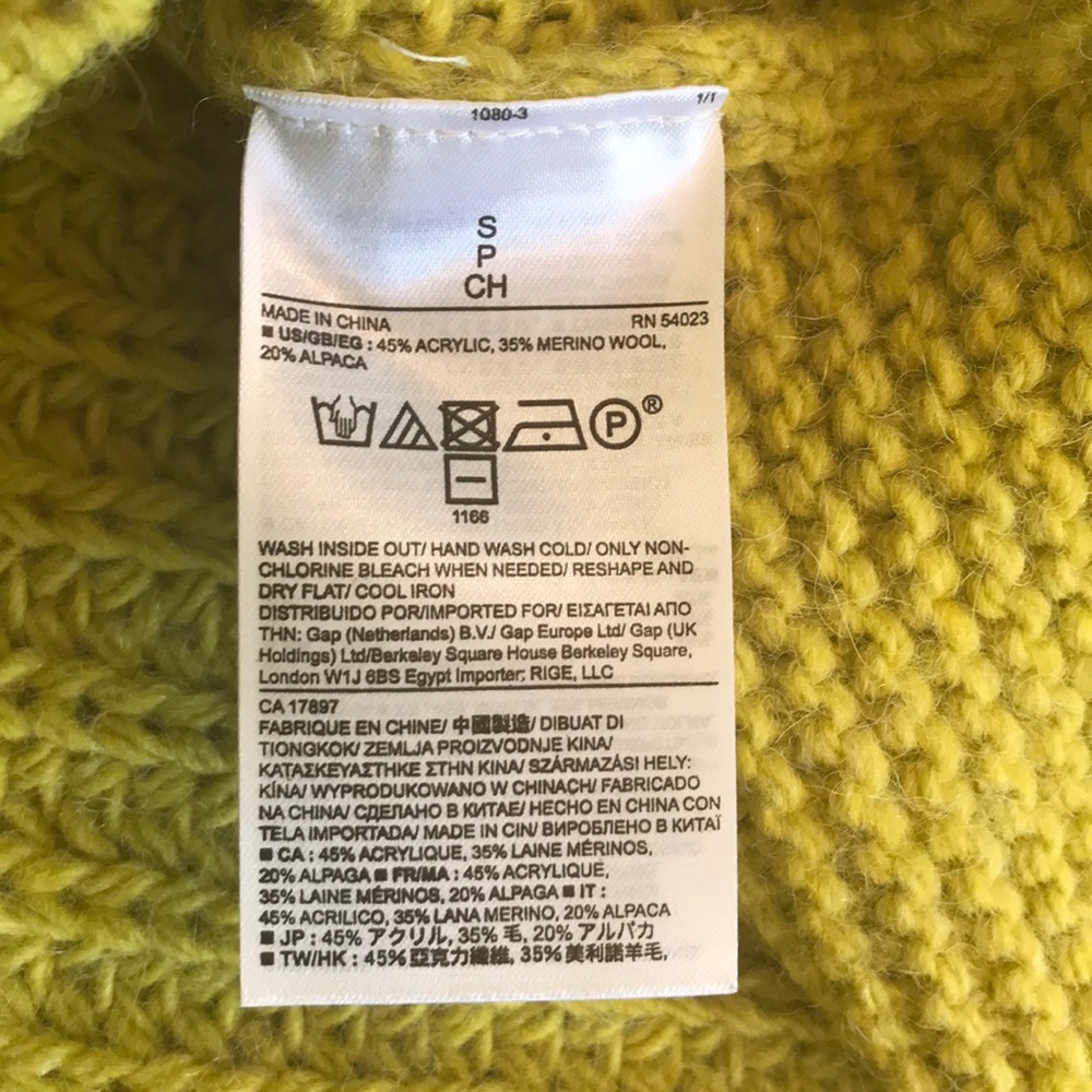 Banana Republic Italian yarn sweater- small - Picture 4 of 5